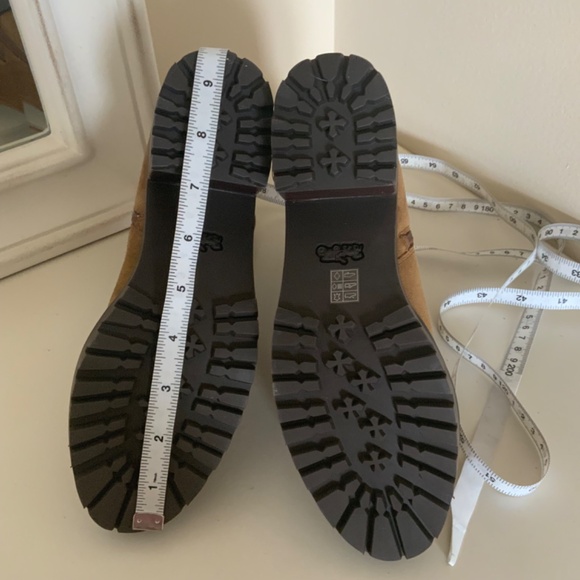 COACH JOY SUEDE LUG SOLE ANKLE BOOTIES BOOTS WOMENS RAW UMBER - Picture 8 of 11